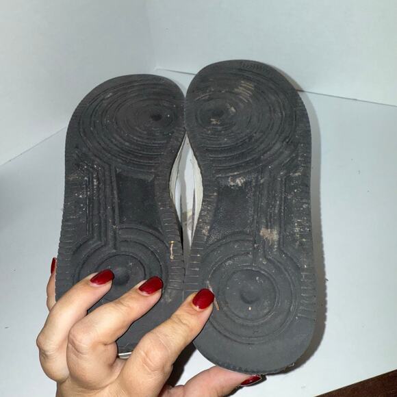 NIKE Air Force 1 Mid Athletic streetwear high top  sneakers w Velcro strap 8.5 - Picture 4 of 5